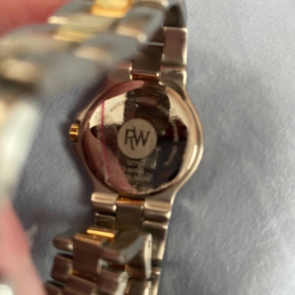 Watch - Picture 3 of 6